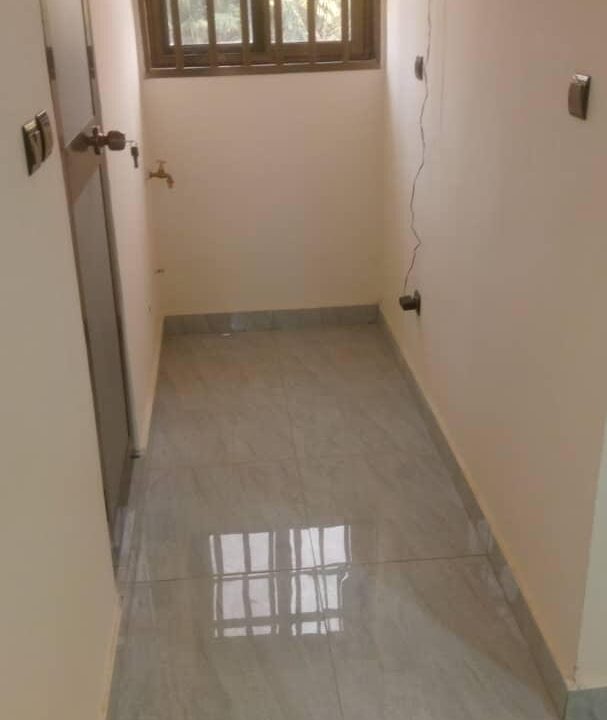 WhatsApp Image 2024-12-14 at 21.33.02 (1)